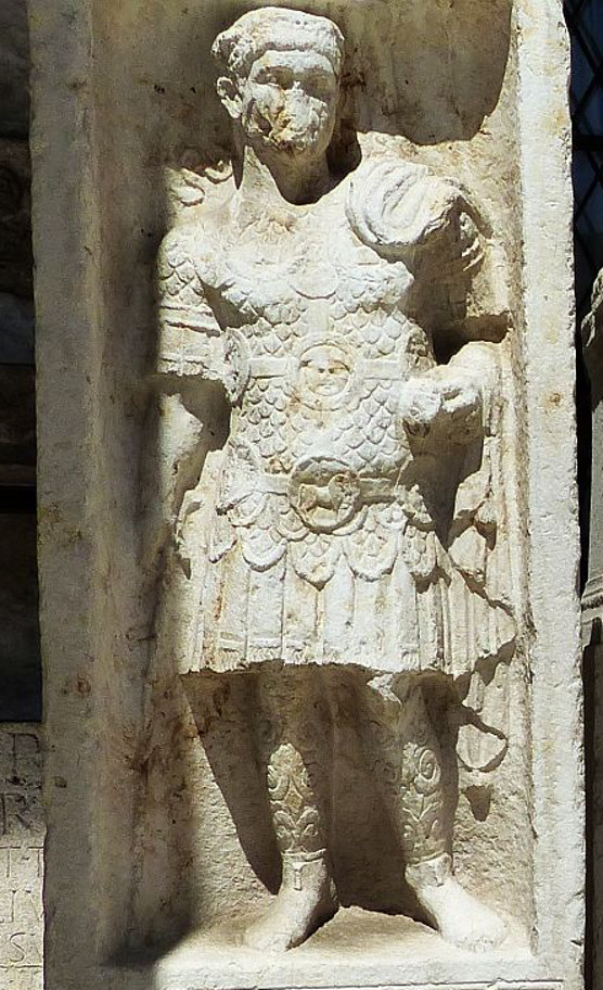 Grabmal des Quintus Sertorius Festus | © Epigraphik-Datenbank Clauss/Slaby (EDCS-04202420)